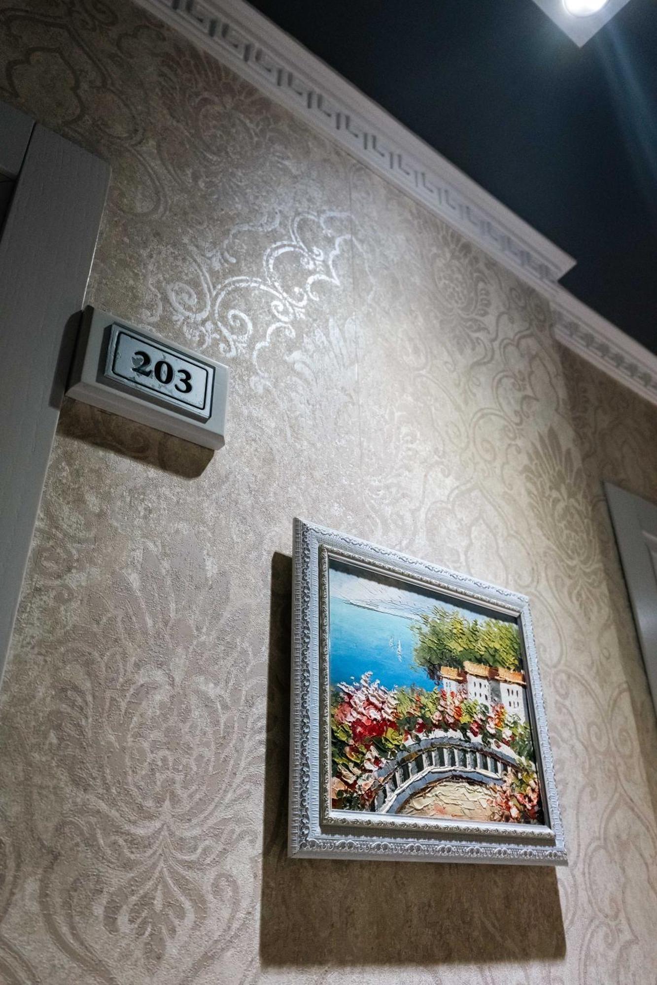 Hotel Aria Тирана Екстер'єр фото