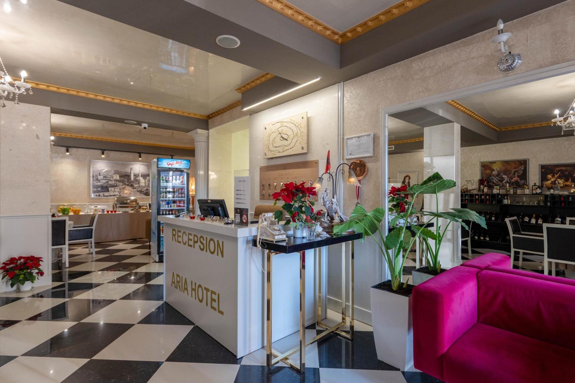 Hotel Aria Тирана Екстер'єр фото
